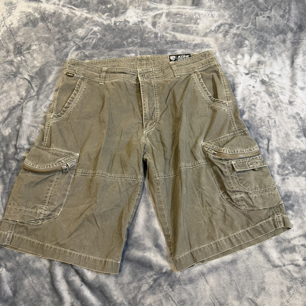 Kuhl Ambush Cargo Shorts Men 34 Green Patina Dye Hiking Gorpcore Utility Flaws